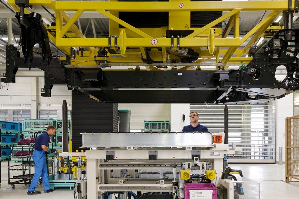 YEN BMW 3 RETMDE RESM GALERS