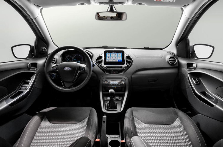 Ford Ka+ ve Ford Ka+ Active resim galerisi (06.02.2018)