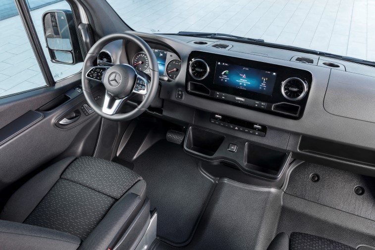 2018 Mercedes Sprinter resim galerisi (07.02.2018)
