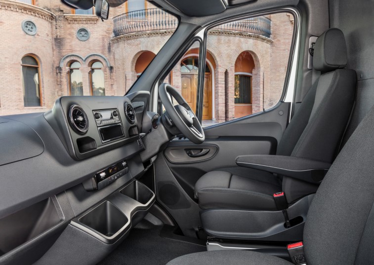 2018 Mercedes Sprinter resim galerisi (07.02.2018)