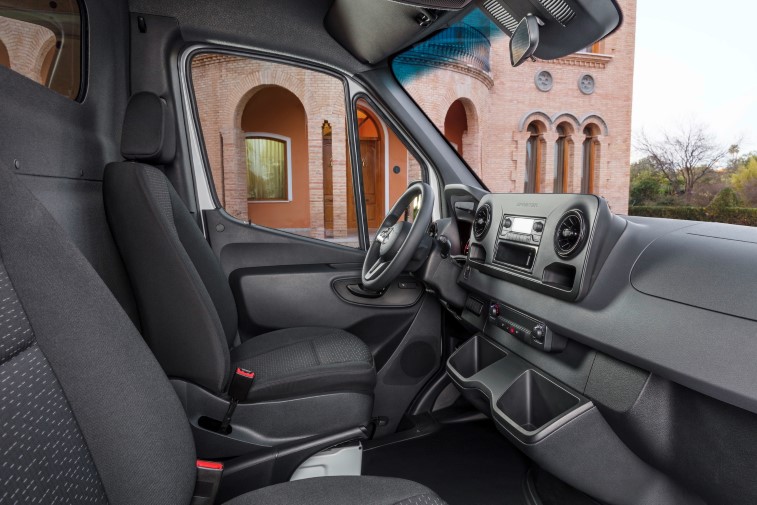 2018 Mercedes Sprinter resim galerisi (07.02.2018)