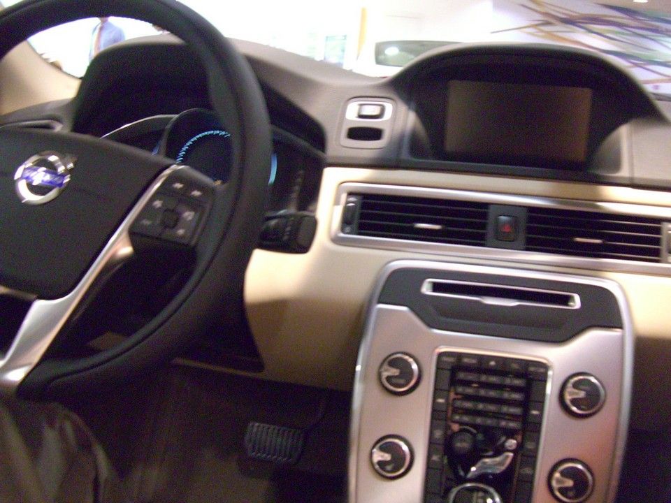 YEN MAKYAJLI 2014 VOLVO S80 SATITA RESM GALERS