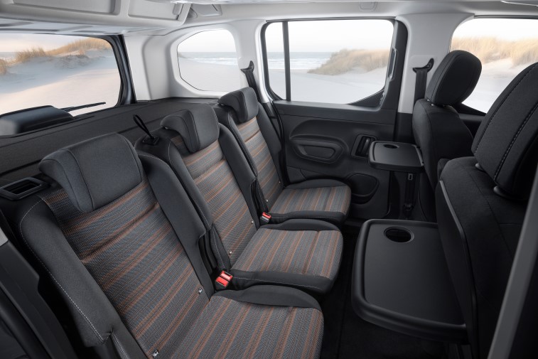 Yeni 2018 Opel Combo Life MPV resim galerisi (20.02.2018)