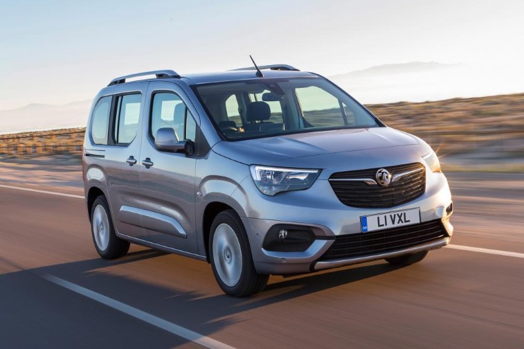 Yeni 2018 Opel Combo Life MPV resim galerisi (20.02.2018)
