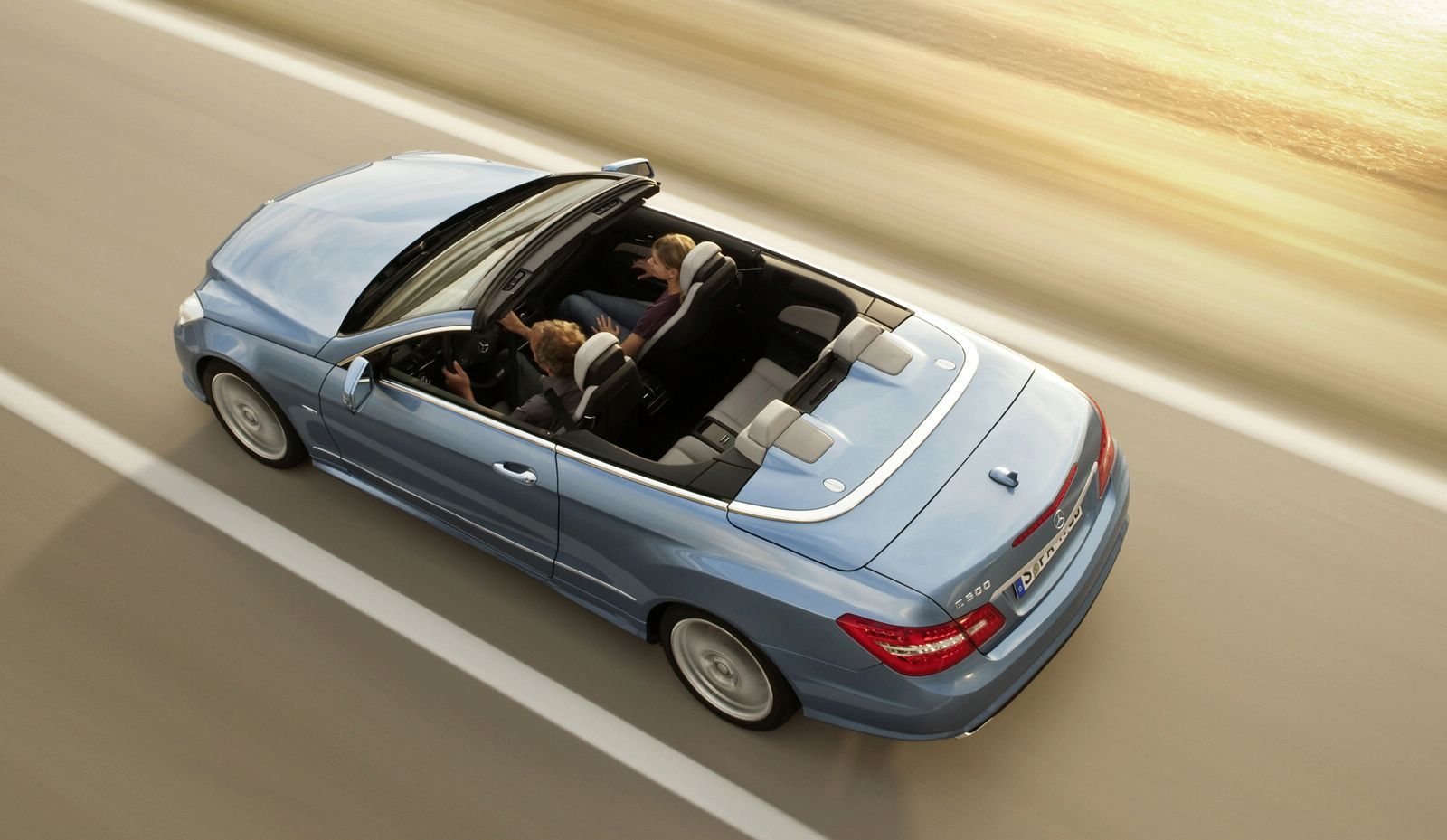 MERCEDES E CONVERTIBLE (2010) GALER