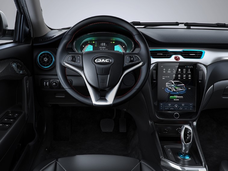 JAC iEV A50 sedan resim galerisi (28.02.2018)