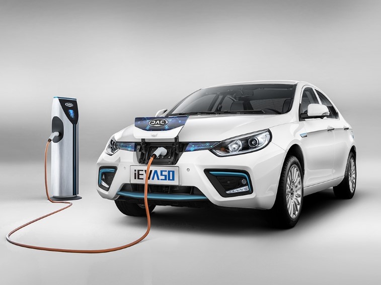 JAC iEV A50 sedan resim galerisi (28.02.2018)