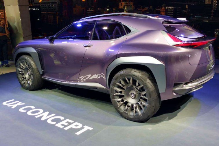 Yeni 2018 Lexus UX resim galerisi (28.02.2018)