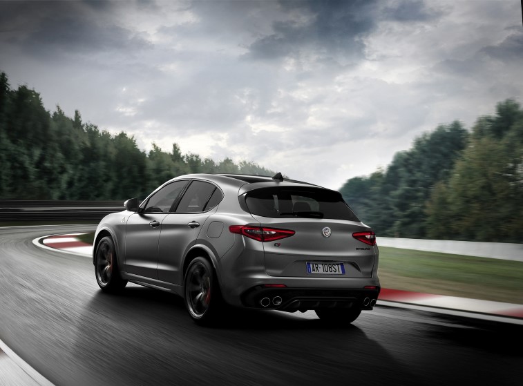 Alfa Romeo Cenevre modelleri (Giulia ve Stelvio Nurburgring Versiyonlar ile 4C zel Modelleri) resim galerisi (02.03.2018)