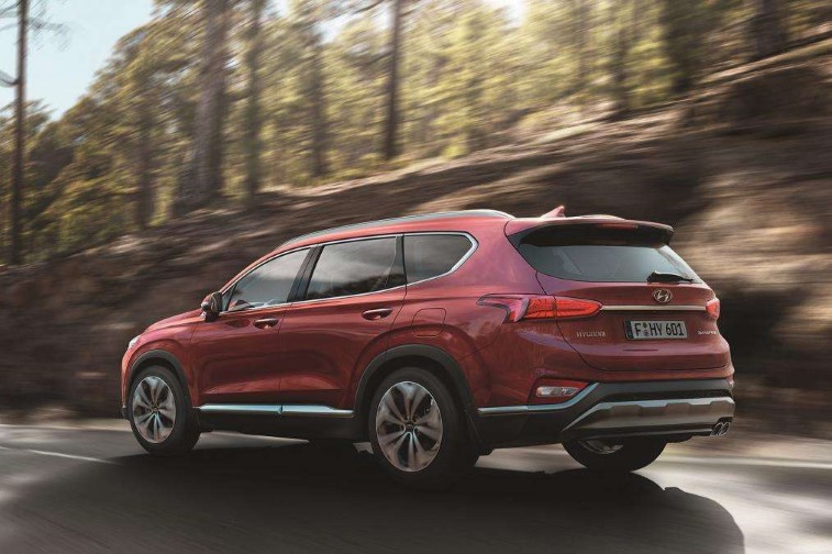 2018 Hyundai Santa Fe SUV resim galerisi (02.03.2018)