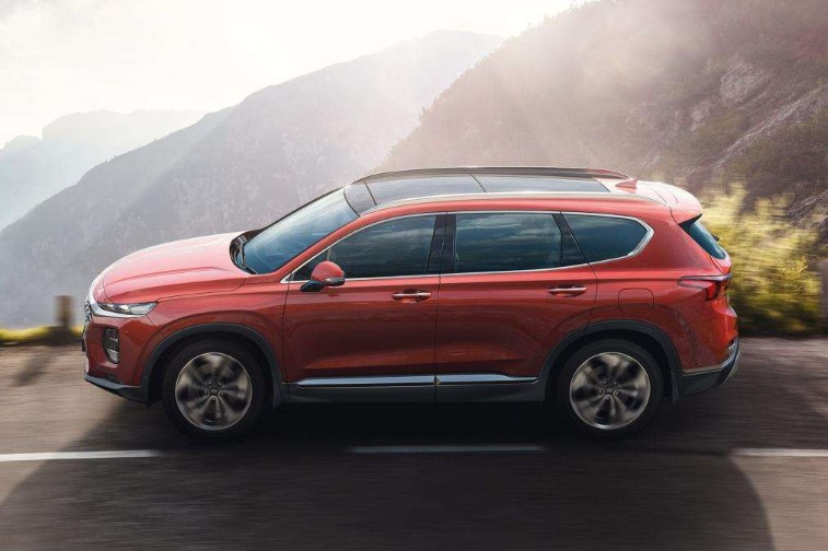 2018 Hyundai Santa Fe SUV resim galerisi (02.03.2018)