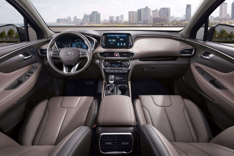 2018 Hyundai Santa Fe SUV resim galerisi (02.03.2018)