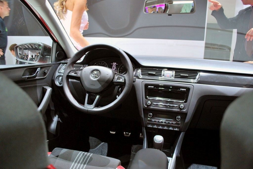 YEN RAPD SPACEBACK FRANKFURT LANSMAN RESM GALERS