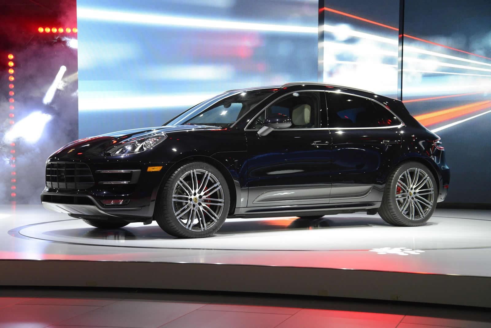 YEN PORSCHE MACAN LOS ANGLES TANITIM RESM GALERS