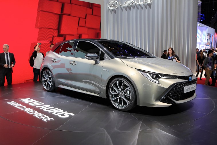 Toyota Auris resim galerisi (Cenevre'den fotoraflar) (08.03.2018)