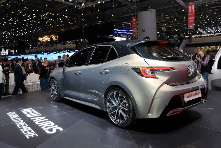 Toyota Auris resim galerisi (Cenevre'den fotoraflar) (08.03.2018)