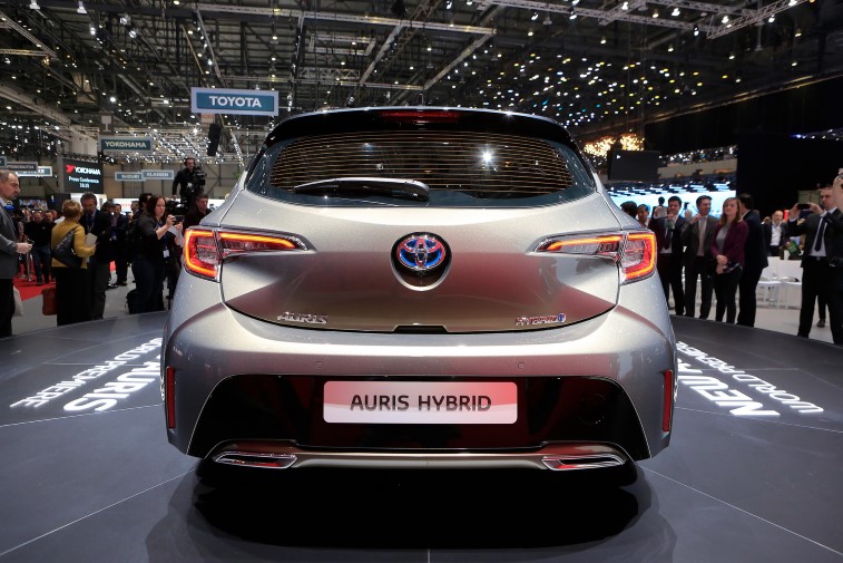 Toyota Auris resim galerisi (Cenevre'den fotoraflar) (08.03.2018)