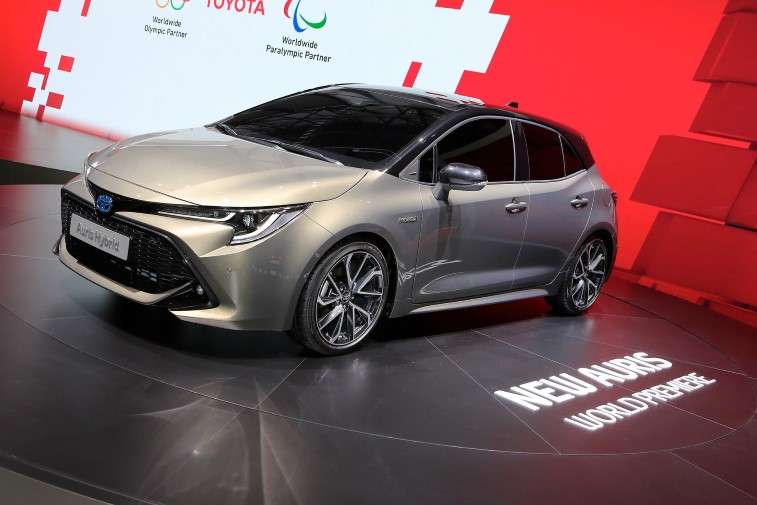Toyota Auris resim galerisi (Cenevre'den fotoraflar) (08.03.2018)