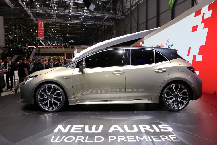 Toyota Auris resim galerisi (Cenevre'den fotoraflar) (08.03.2018)
