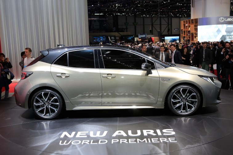 Toyota Auris resim galerisi (Cenevre'den fotoraflar) (08.03.2018)