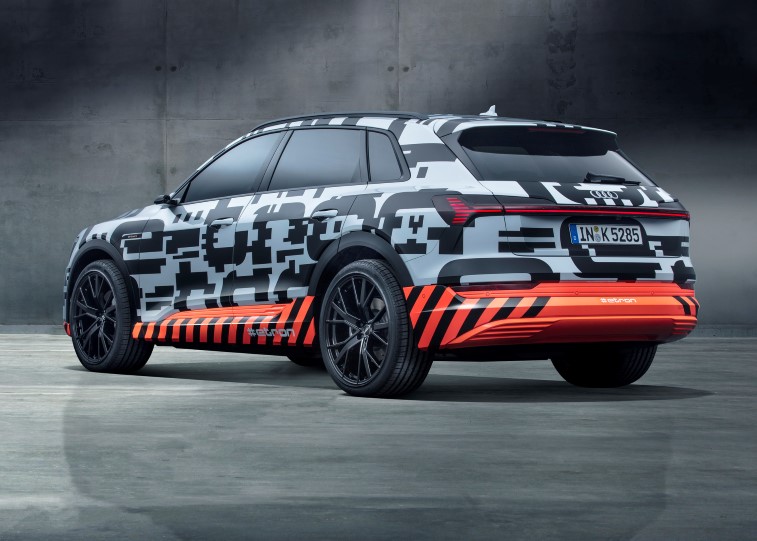 Audi E-Tron prototip resim galerisi (Cenevre) (08.03.2018)