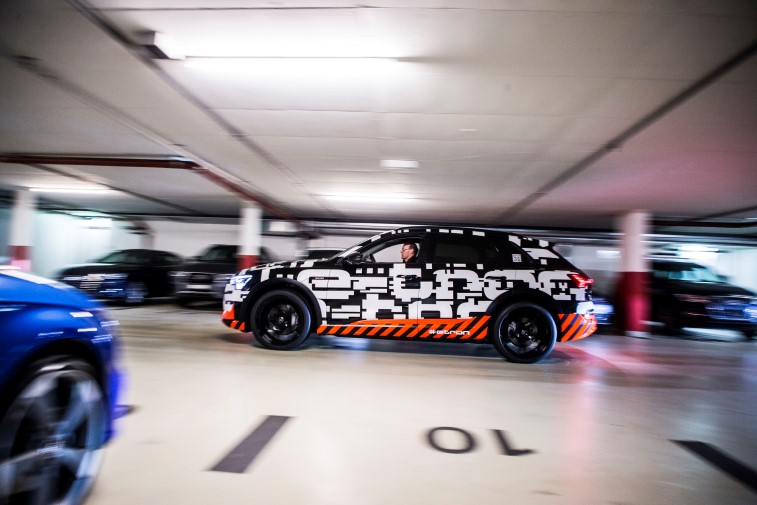Audi E-Tron prototip resim galerisi (Cenevre) (08.03.2018)