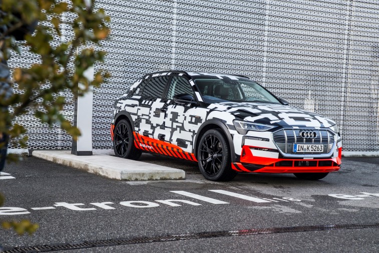 Audi E-Tron prototip resim galerisi (Cenevre) (08.03.2018)