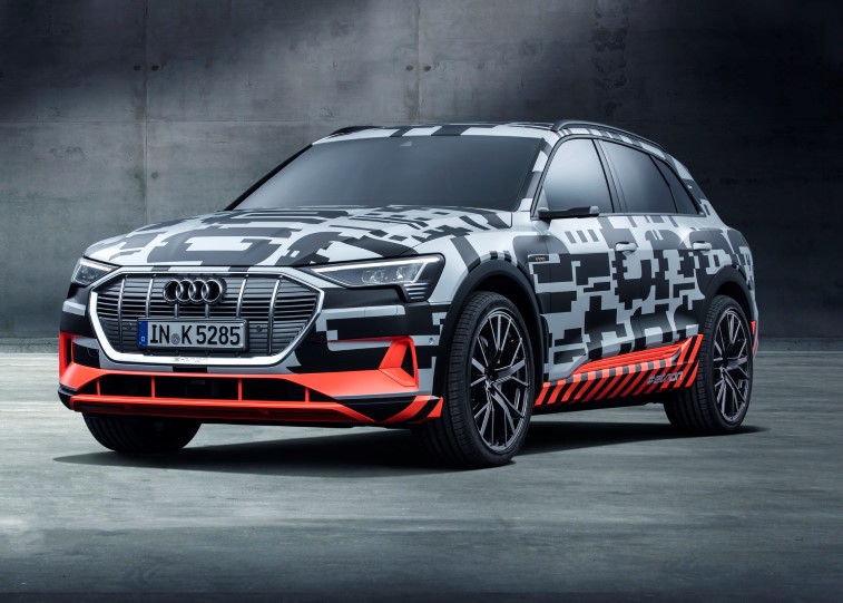 Audi E-Tron prototip resim galerisi (Cenevre) (08.03.2018)