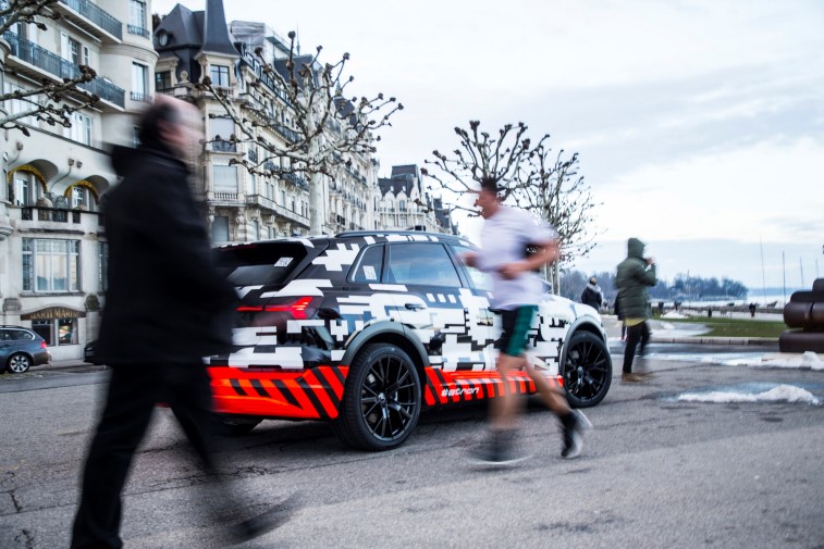 Audi E-Tron prototip resim galerisi (Cenevre) (08.03.2018)