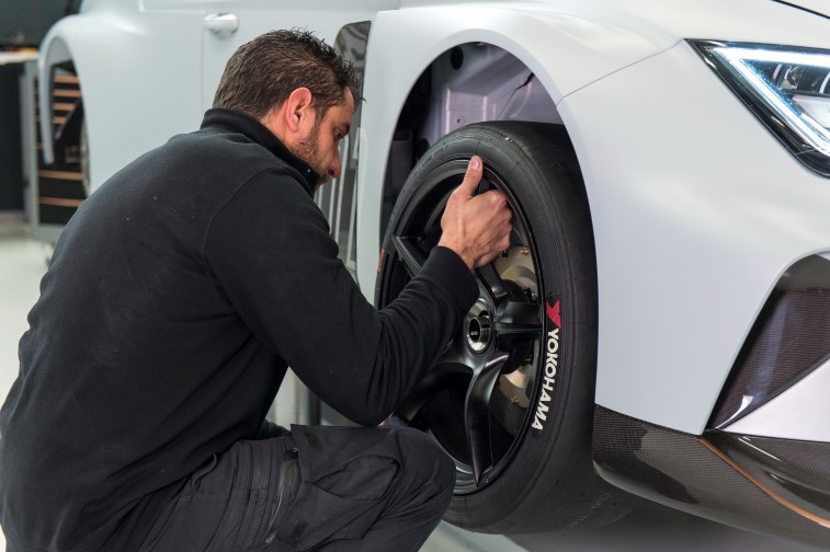Cupra e-Racer resim galerisi (Cenevreden fotoraflar)