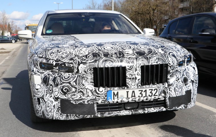 Makyajl BMW 7 Serisi resim galerisi (21.03.2018)