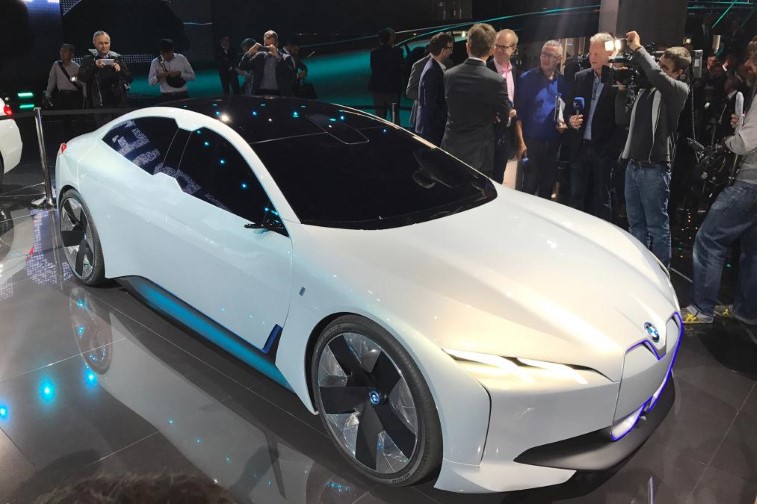 Yeni BMW i4 sedan resim galerisi (22.03.2018)