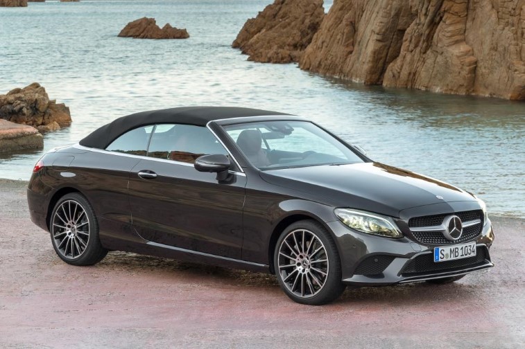 Mercedes C-Serisi Coupe ve Cabrio resim galerisi (22.03.2018)