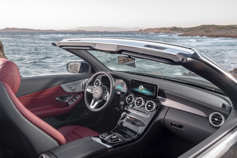 Mercedes C-Serisi Coupe ve Cabrio resim galerisi (22.03.2018)