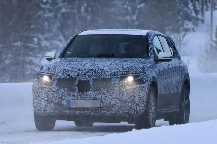 Mercedes-Benz EQ C resim galerisi (27.03.2018)