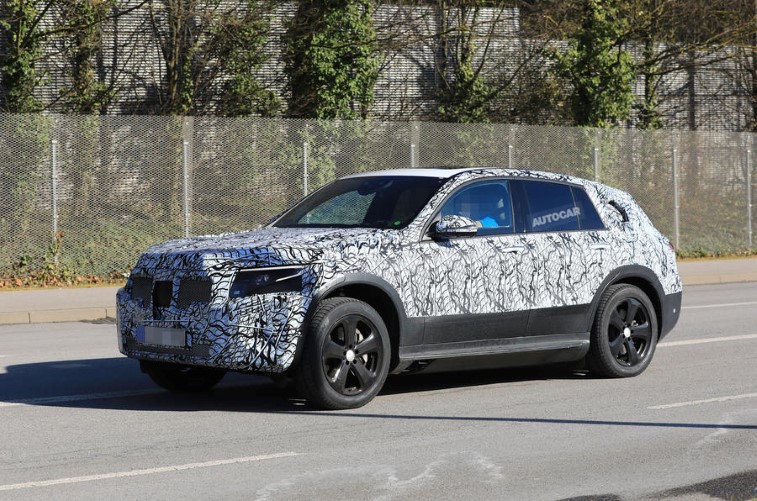 Mercedes-Benz EQ C resim galerisi (27.03.2018)