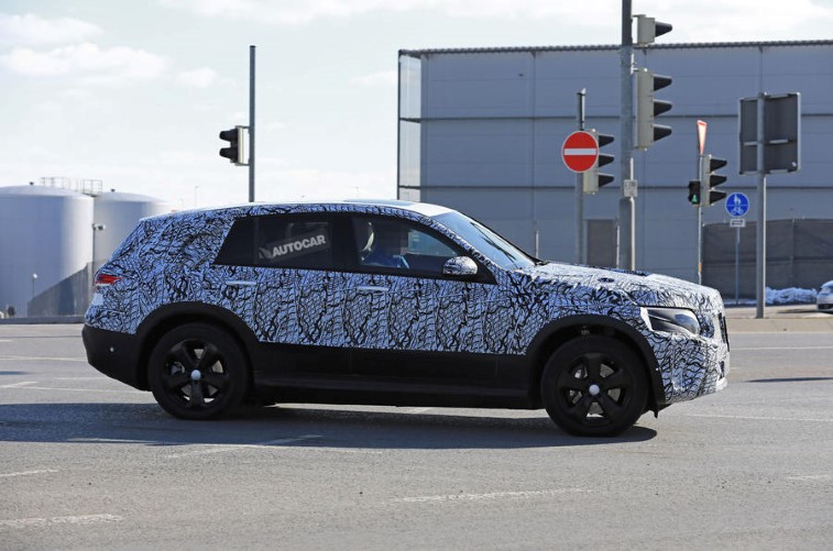 Mercedes-Benz EQ C resim galerisi (27.03.2018)