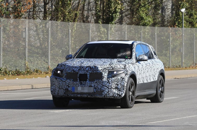 Mercedes-Benz EQ C resim galerisi (27.03.2018)