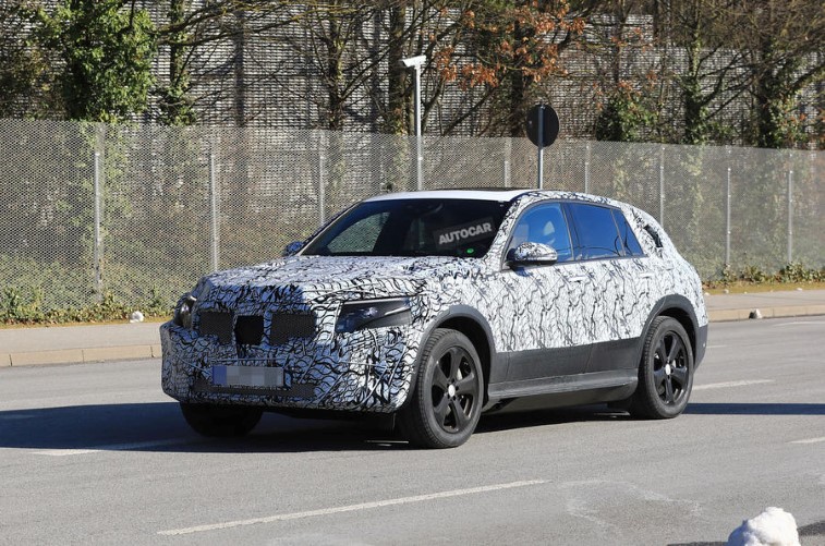 Mercedes-Benz EQ C resim galerisi (27.03.2018)