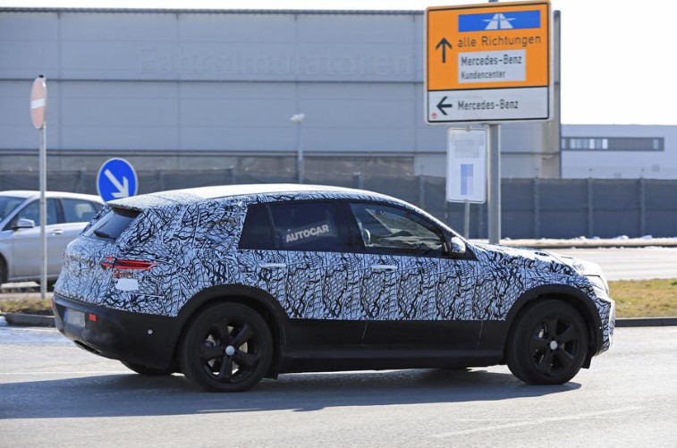 Mercedes-Benz EQ C resim galerisi (27.03.2018)