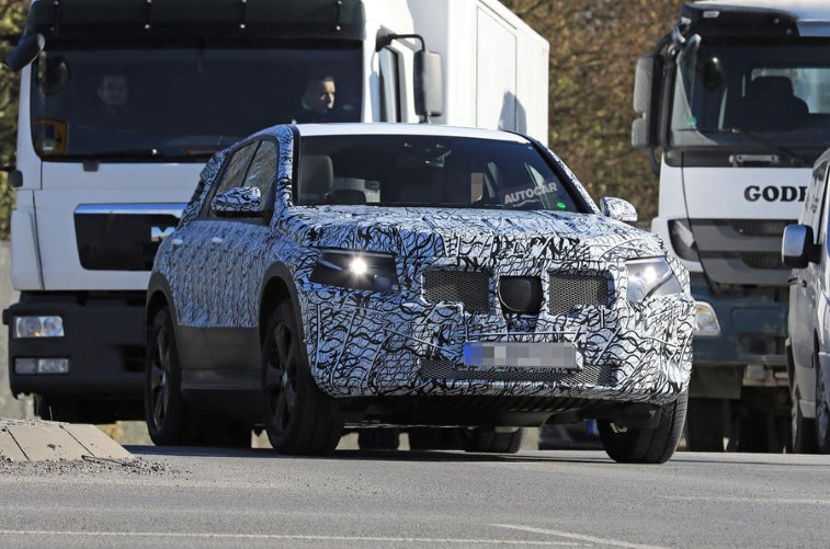 Mercedes-Benz EQ C resim galerisi (27.03.2018)