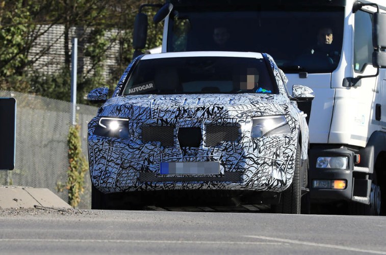 Mercedes-Benz EQ C resim galerisi (27.03.2018)