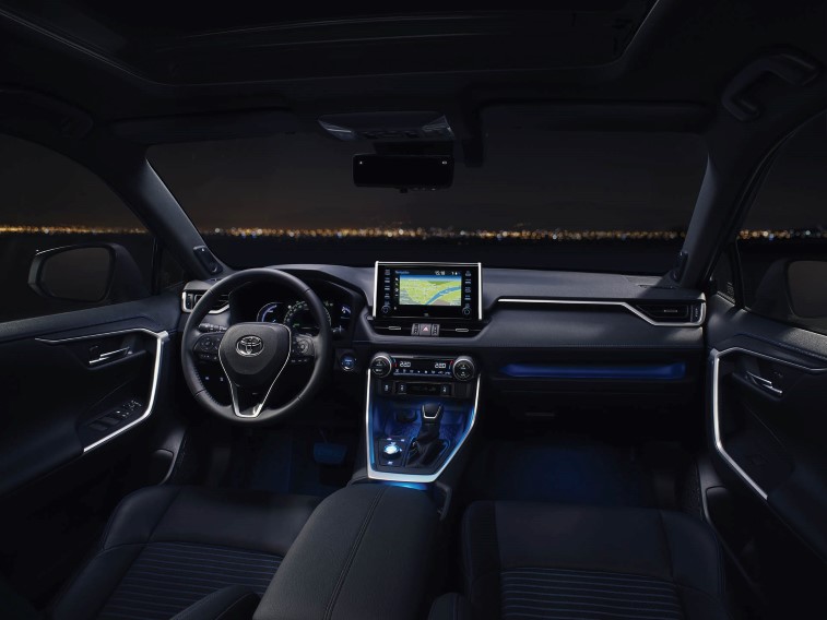 2019 Toyota RAV4 resim galerisi (29.03.2018)
