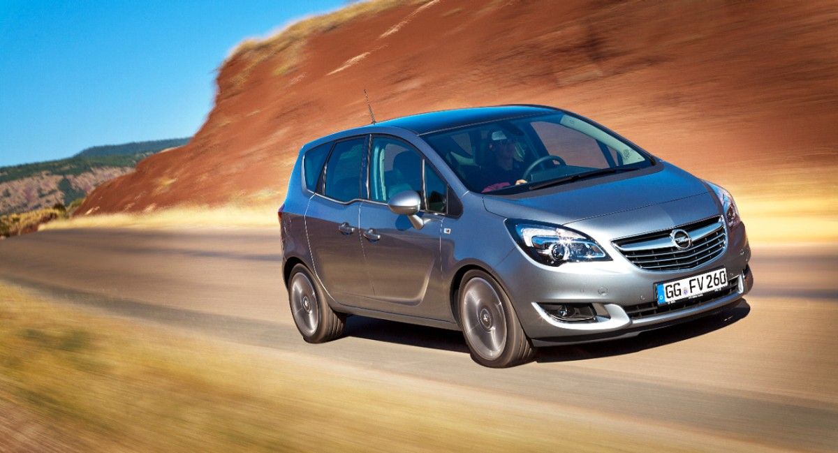 YEN 2014 MAKYAJLI OPEL MERVA RESM GALERS