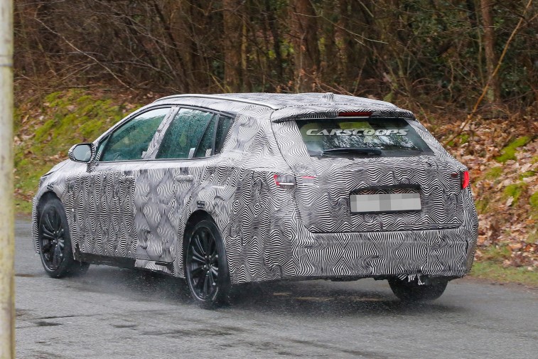 2019 Auris Touring Sports resim galerisi (29.03.2018)