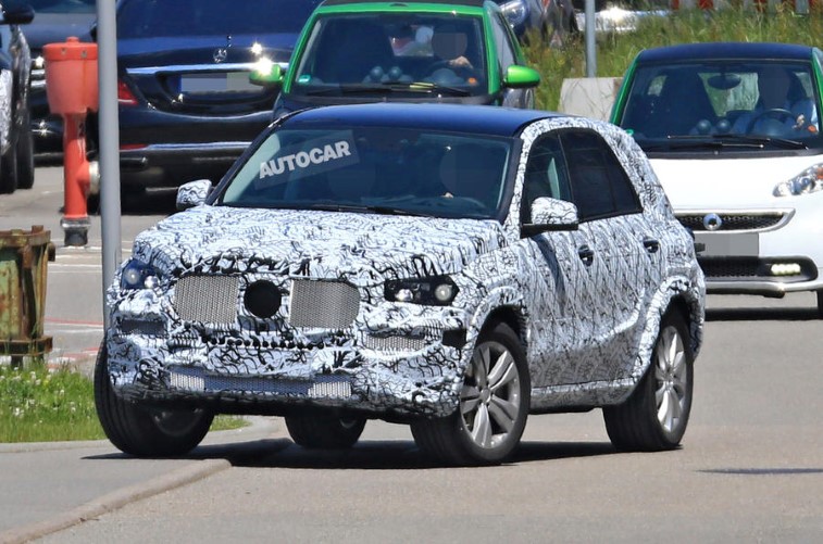 2018 Mercedes-Benz AMG GLE 63 resim galerisi (09.04.2018)