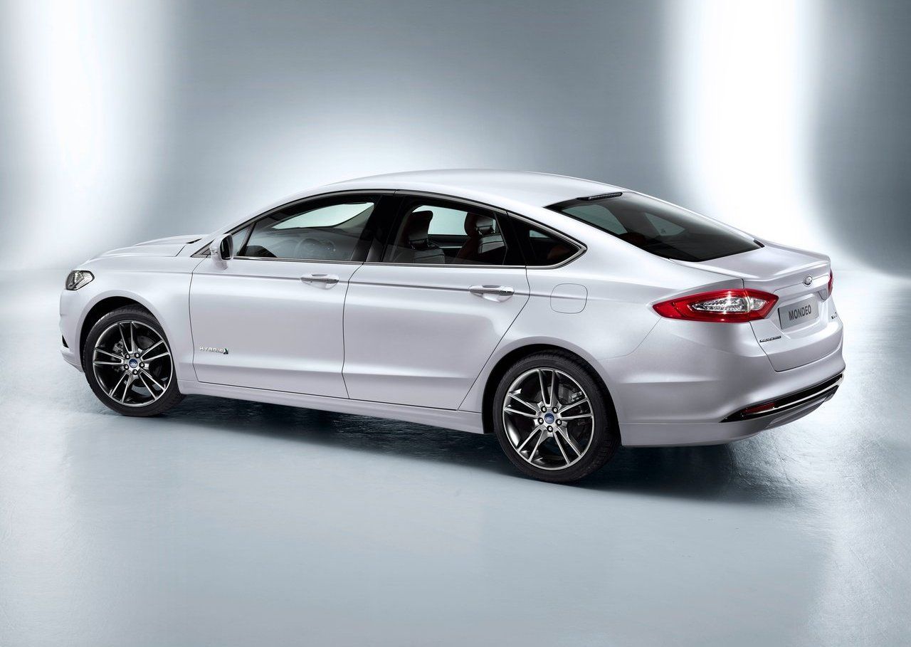 YEN 2014 FORD MONDEO RESM GALERS
