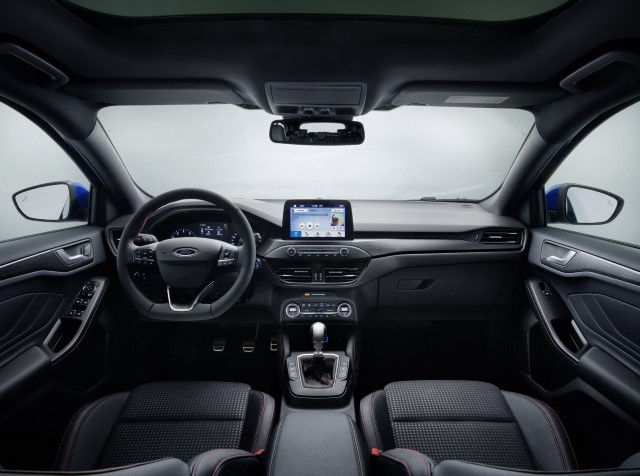 2019 Ford Focus resim galerisi (11.04.2018)