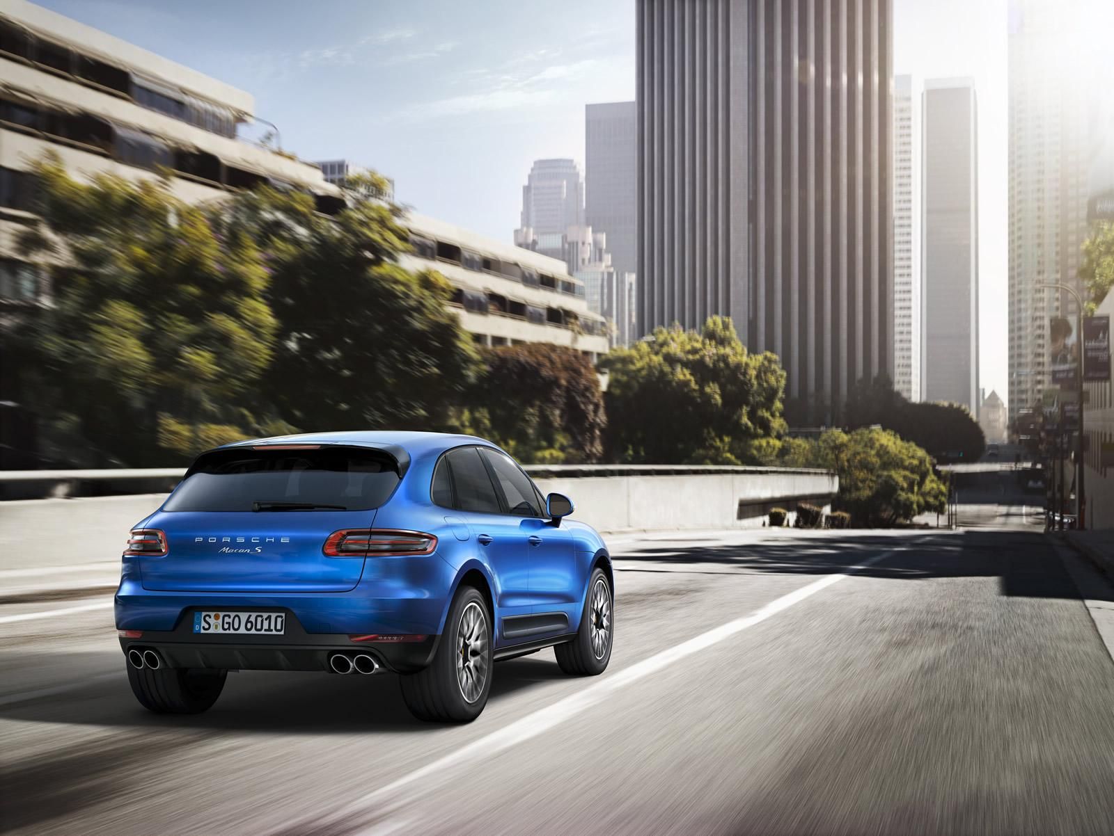YEN PORSCHE MACAN RESM FOTORAF GALERS
