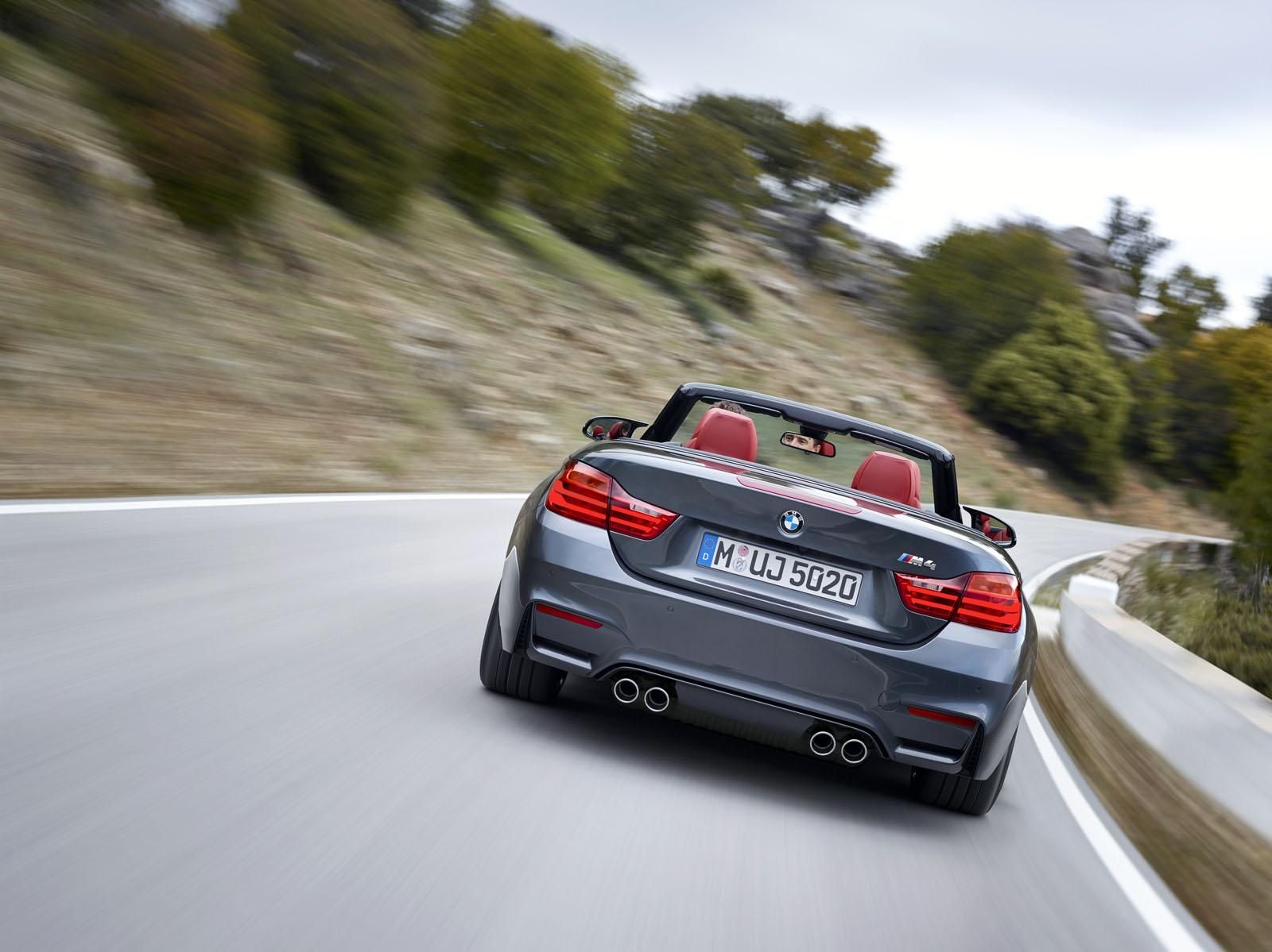 YEN 2014 BMW M4 CONVERTBLE RESM FOTORAF GALERS